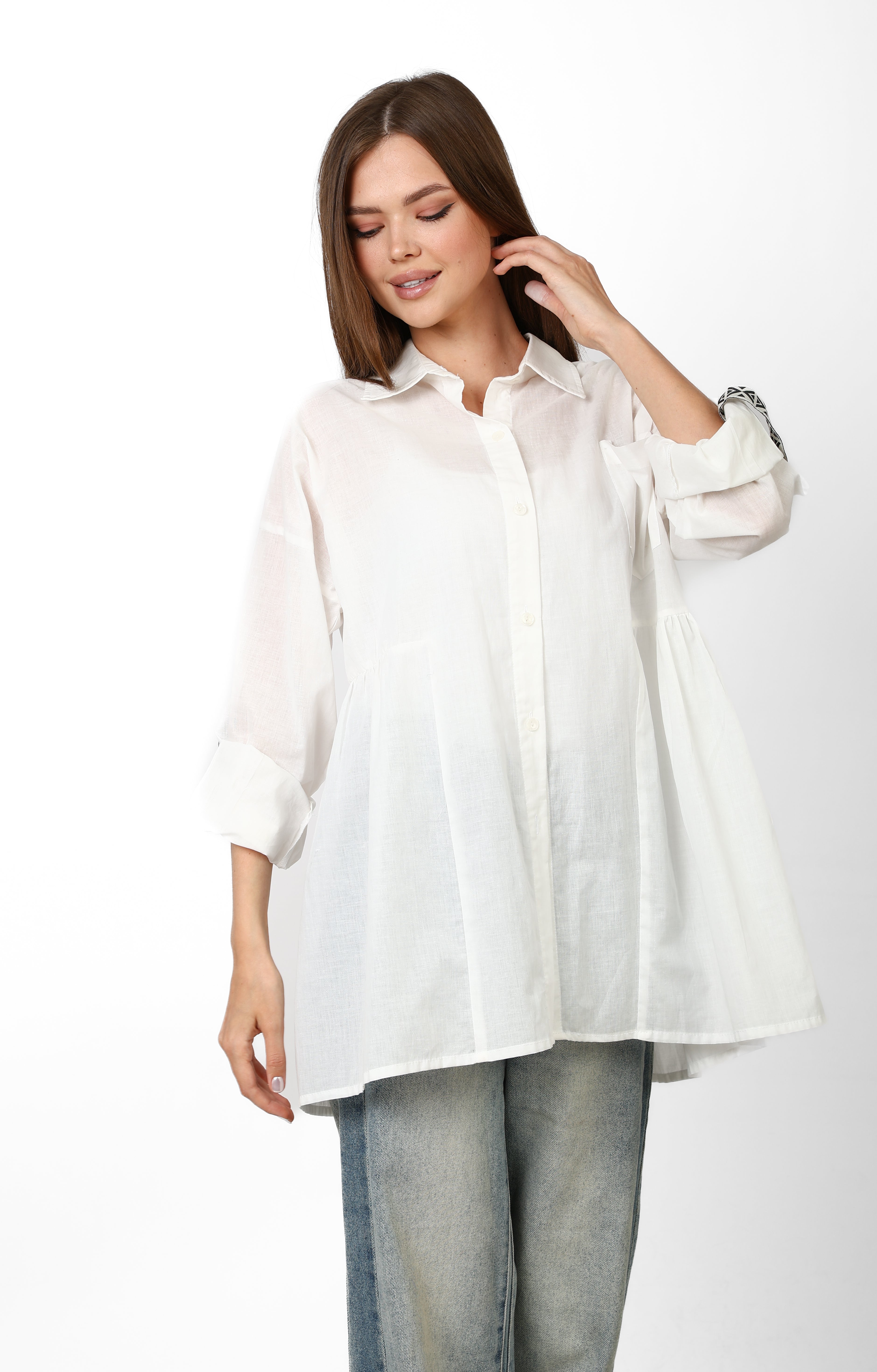 Nyllya Oversized White Shirt