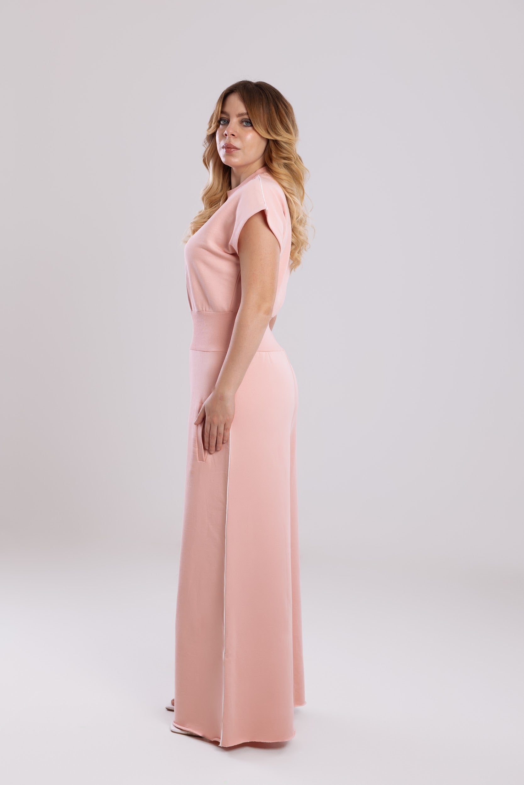 Nyllya Empower Jumpsuit: Wide-Leg / Blush Pink